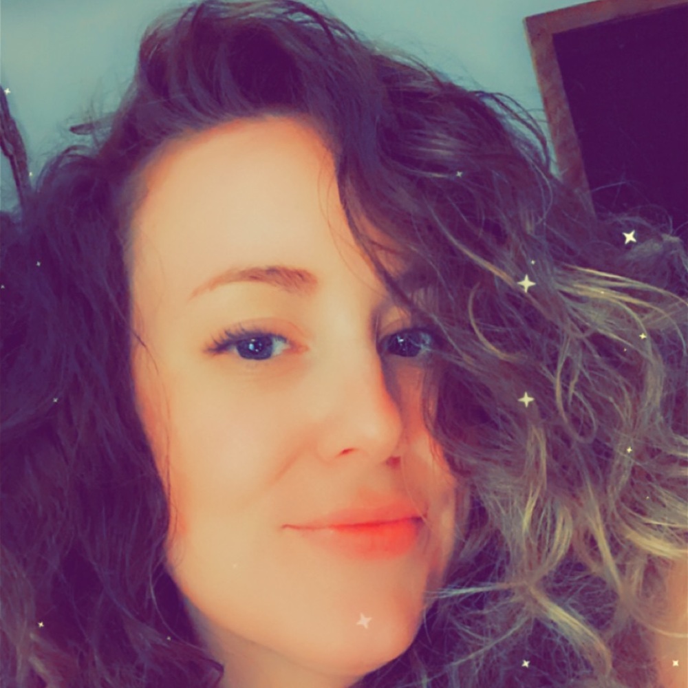 Meet your Posher, Megan